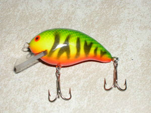 Hand carved and painted crankbait fish